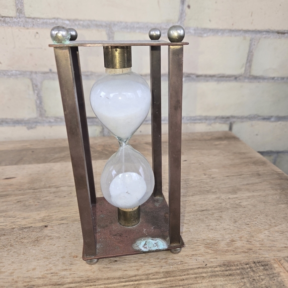 Vintage Other - Vintage Hour Glass